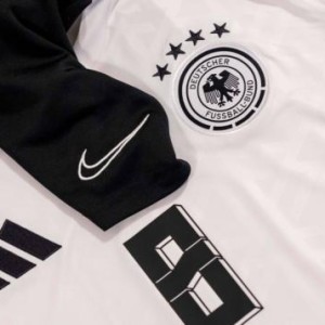 开云体育中国-阿迪达斯惨被“偷家”，皆因耐克给德国队实在太多了