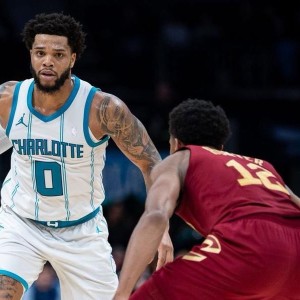 美记：富保罗推动亨特和小桥加盟湖人；前者总让旗下球员离队