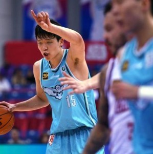 NBA选秀稳了？杨瀚森签约詹皇经纪人：富保罗权势大